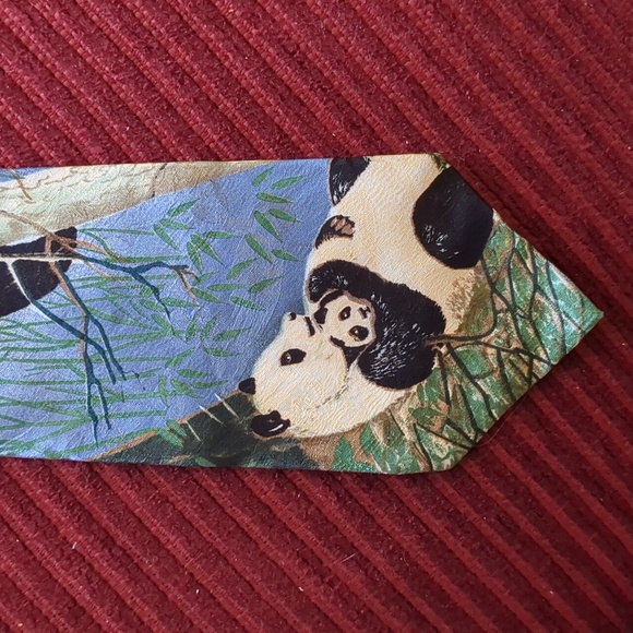 Endangered Species Panda Silk Tie - Picture 1 of 4